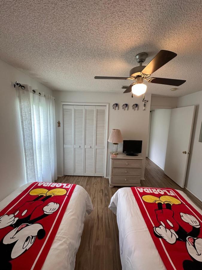 Private Pool With A Beautiful View Overlooking The Lake! Near Disney - Universal Kissimmee Esterno foto