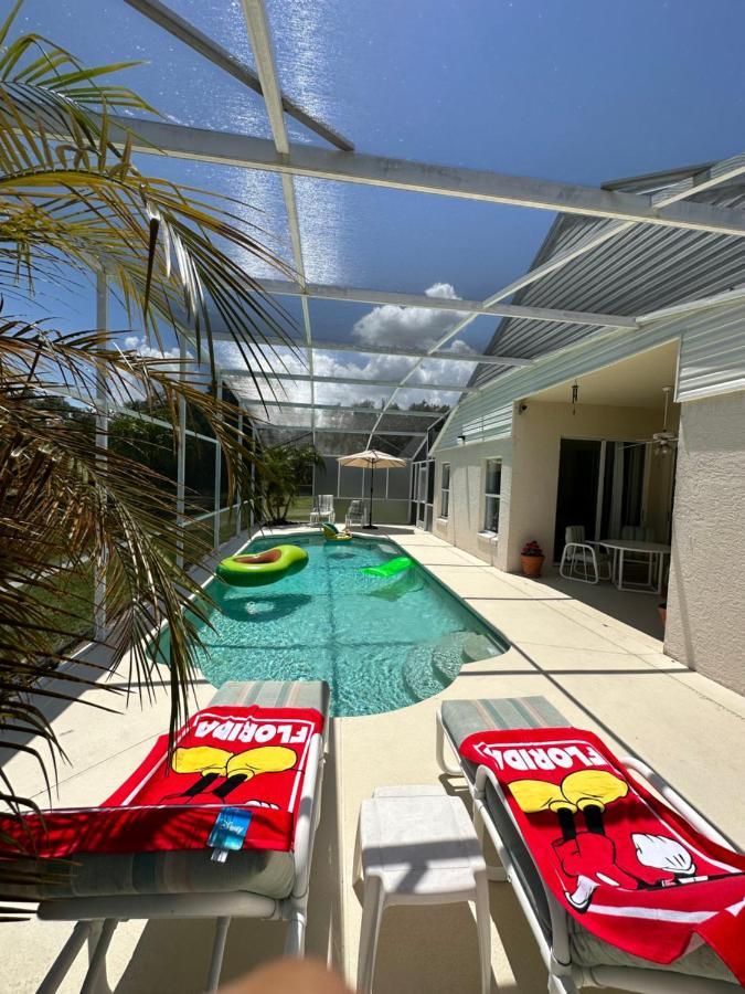 Private Pool With A Beautiful View Overlooking The Lake! Near Disney - Universal Kissimmee Esterno foto
