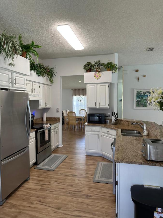Private Pool With A Beautiful View Overlooking The Lake! Near Disney - Universal Kissimmee Esterno foto