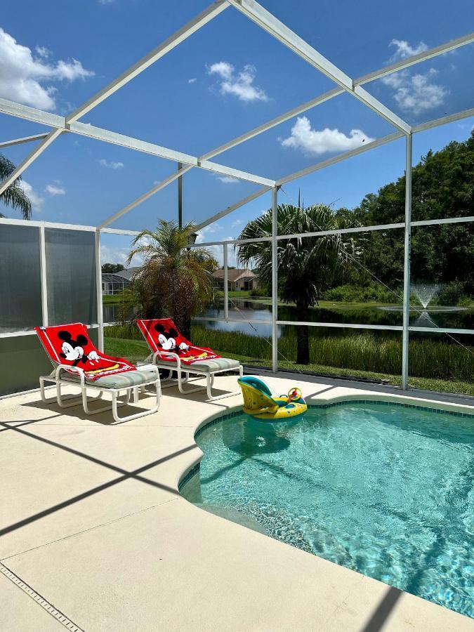 Private Pool With A Beautiful View Overlooking The Lake! Near Disney - Universal Kissimmee Esterno foto