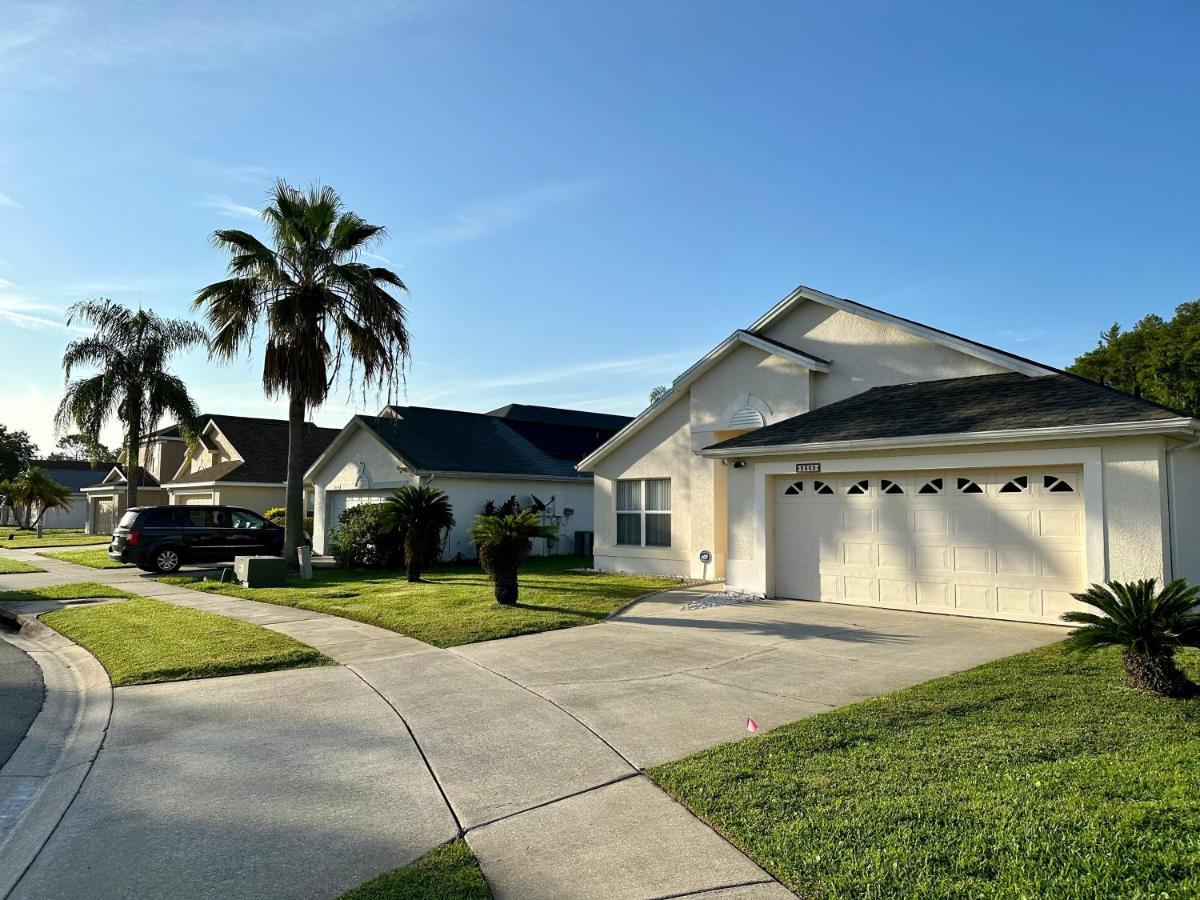 Private Pool With A Beautiful View Overlooking The Lake! Near Disney - Universal Kissimmee Esterno foto